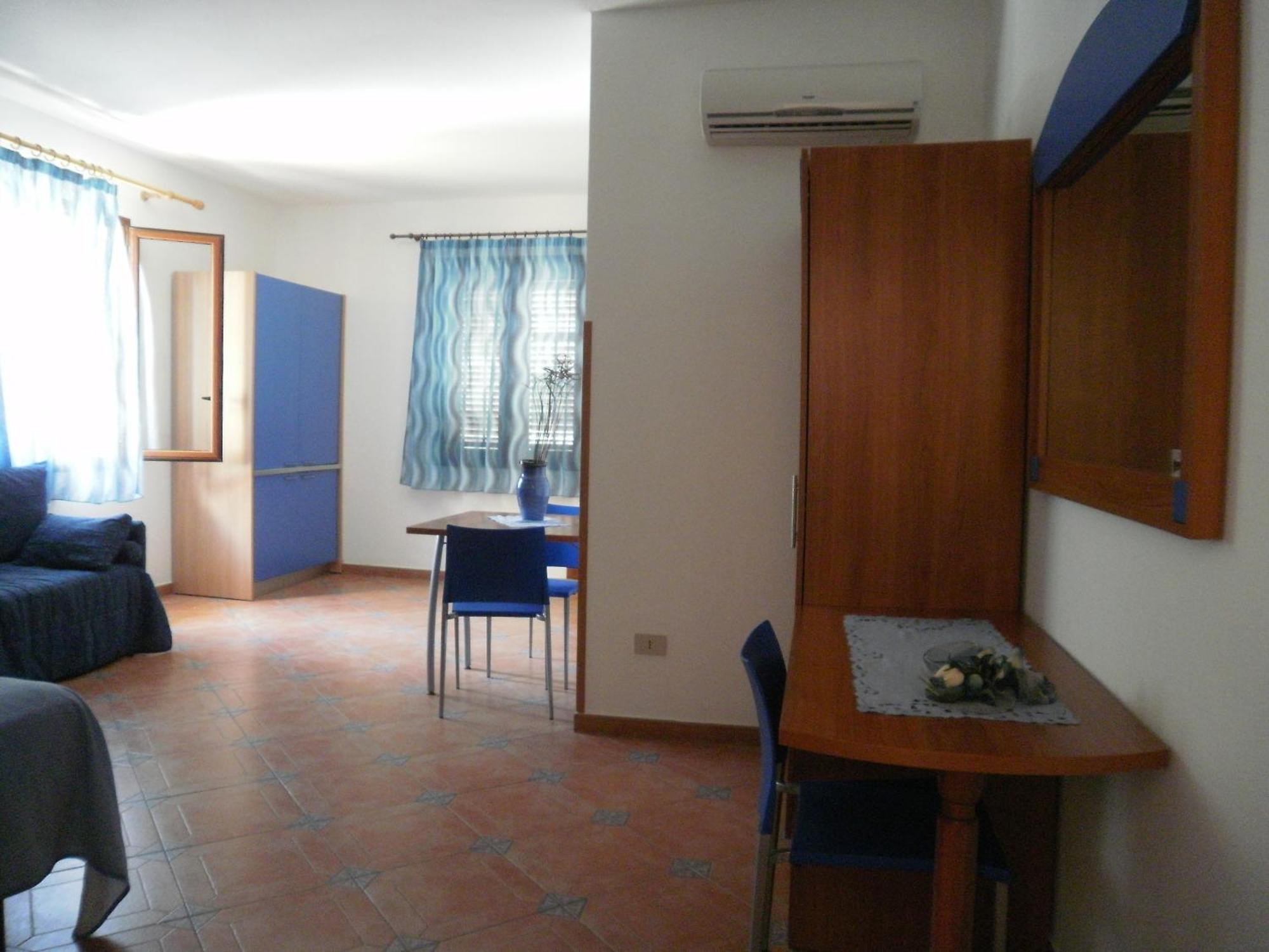 Aparthotel Sogni Nel Blu Isola di Ustica Habitación foto