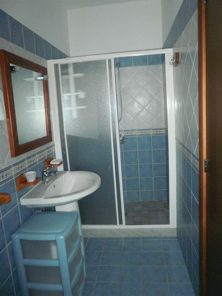 Aparthotel Sogni Nel Blu Isola di Ustica Exterior foto