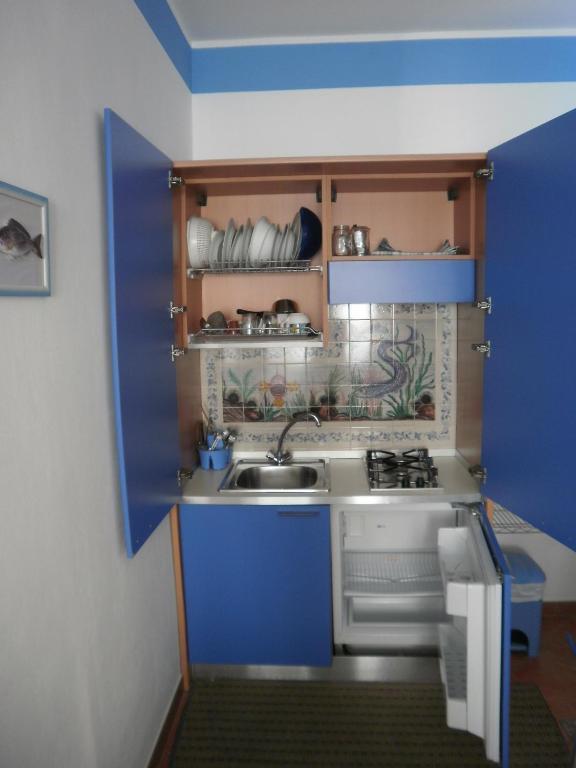 Aparthotel Sogni Nel Blu Isola di Ustica Habitación foto