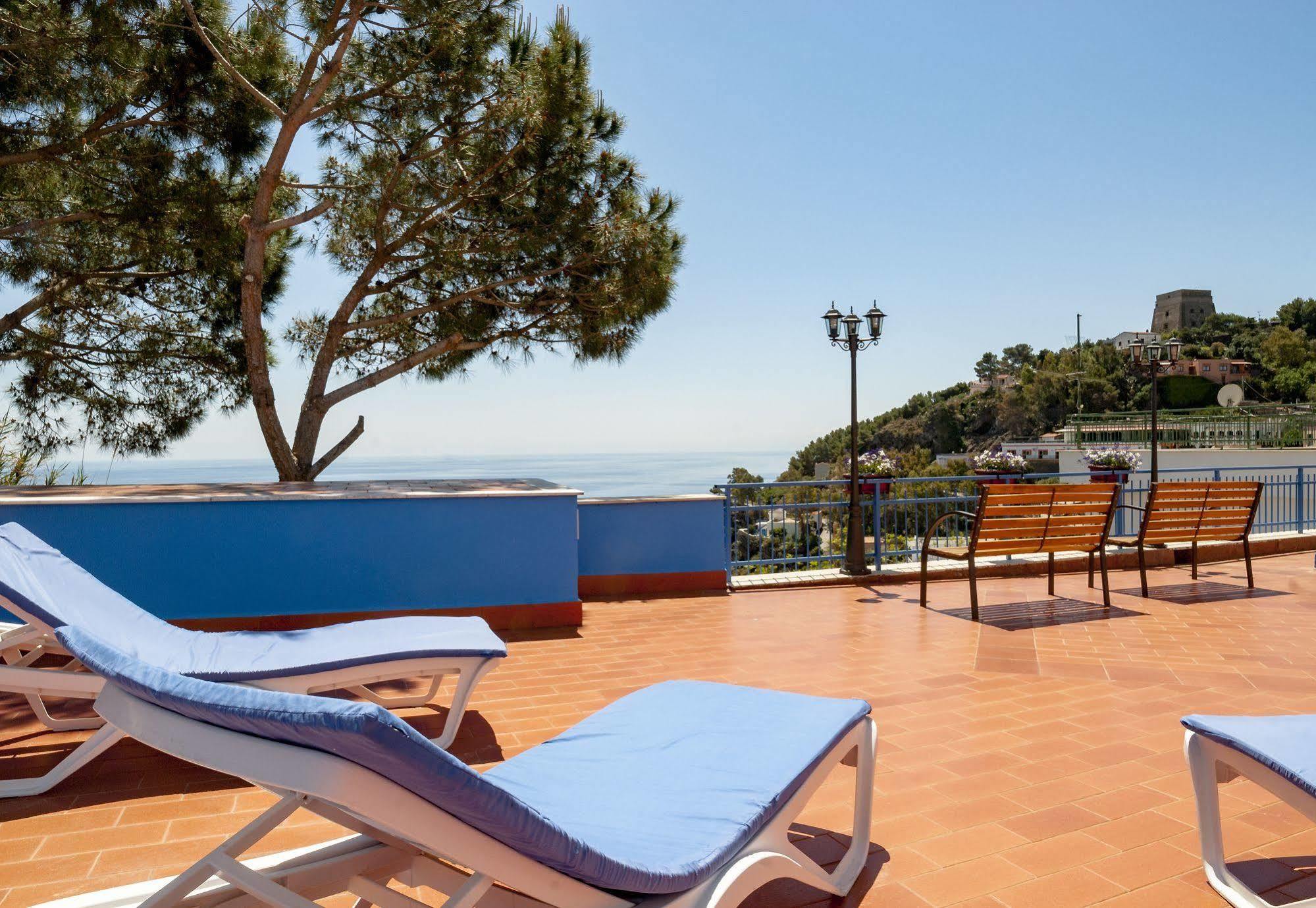 Aparthotel Sogni Nel Blu Isola di Ustica Exterior foto