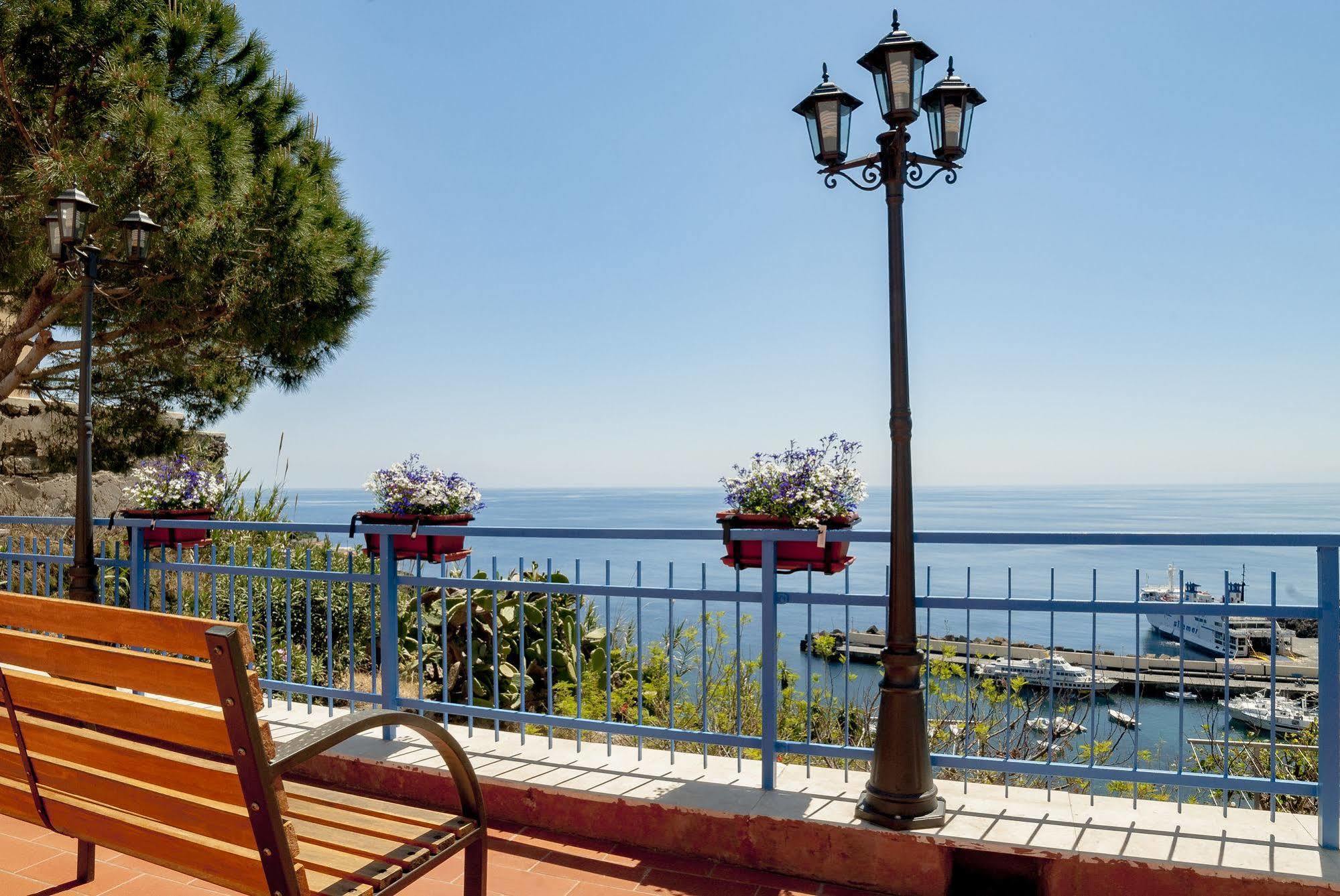 Aparthotel Sogni Nel Blu Isola di Ustica Exterior foto