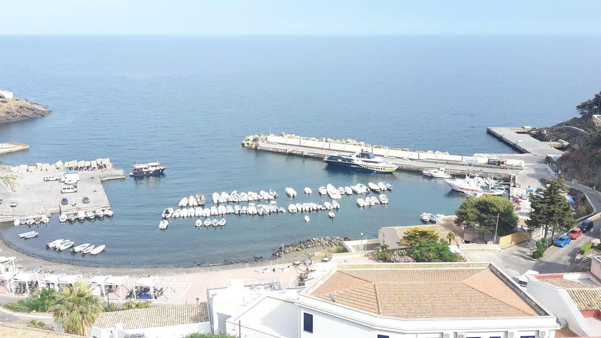 Aparthotel Sogni Nel Blu Isola di Ustica Exterior foto